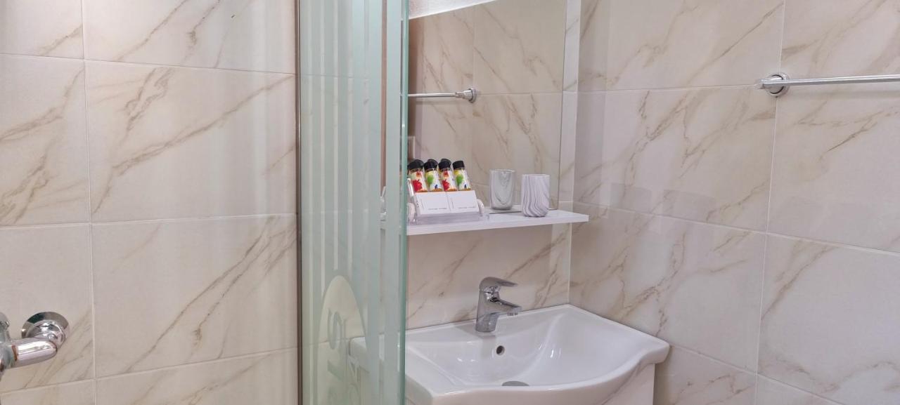 Green Villa Vlore Ngoại thất bức ảnh